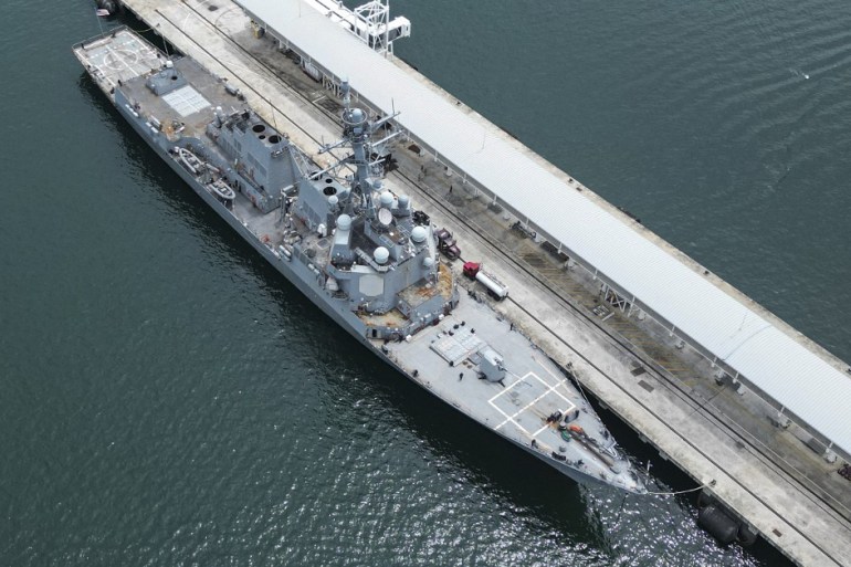 Venezuela condemns US destroyer for hostile occupation of fishing vessel | Border Disputes News | Al Jazeera
