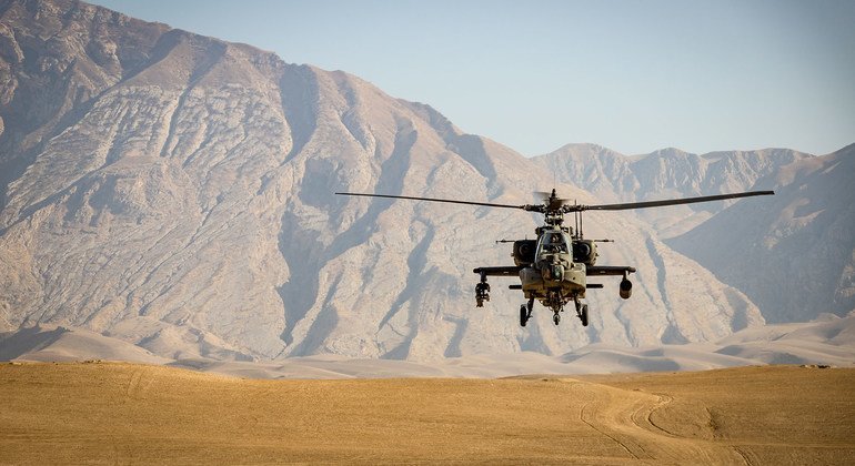 Military spending worldwide hits record $2.7 trillion