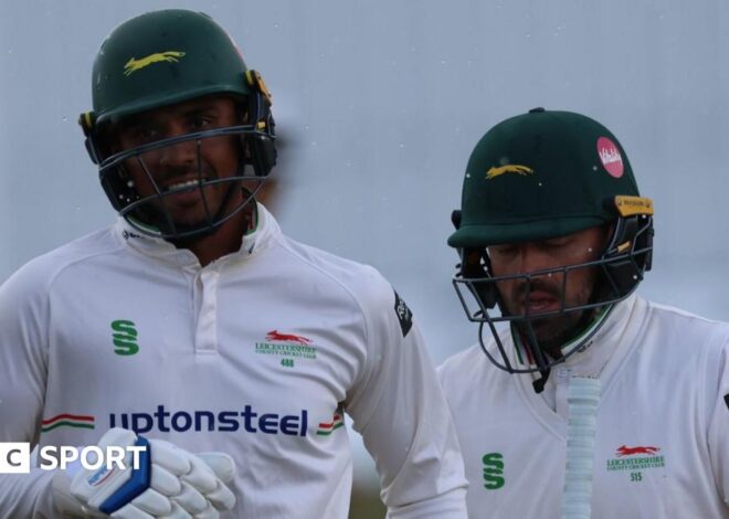County Championship: Leicestershire promoted after draw with Gloucestershire