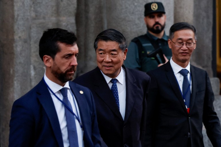 US, China talk trade amid threats over Russian oil, TikTok ban | International Trade News | Al Jazeera