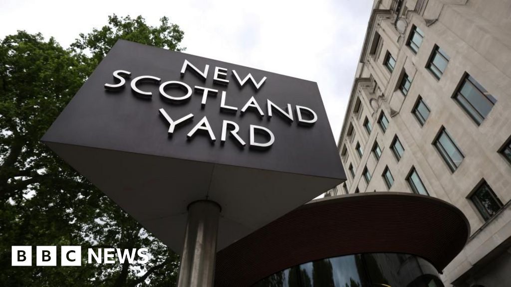 Three arrested on suspicion of spying for Russia