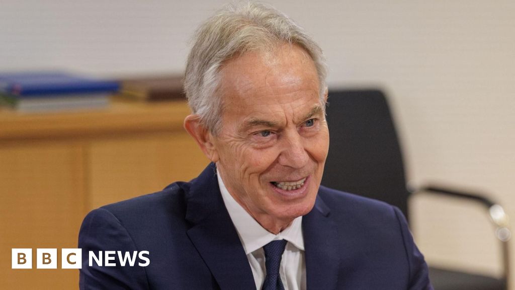 Tony Blair in Talks to Lead Transitional Authority in Gaza