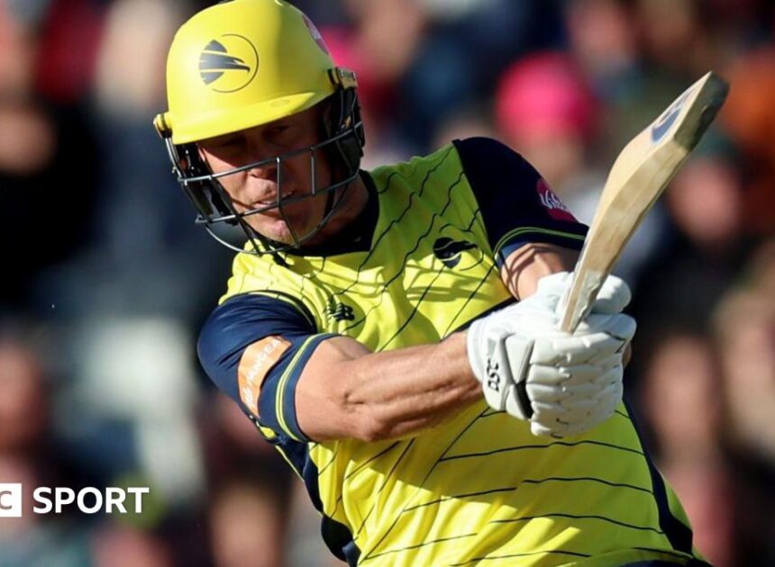 T20 Blast semi-final: Chris Lynn powers Hampshire past Northants