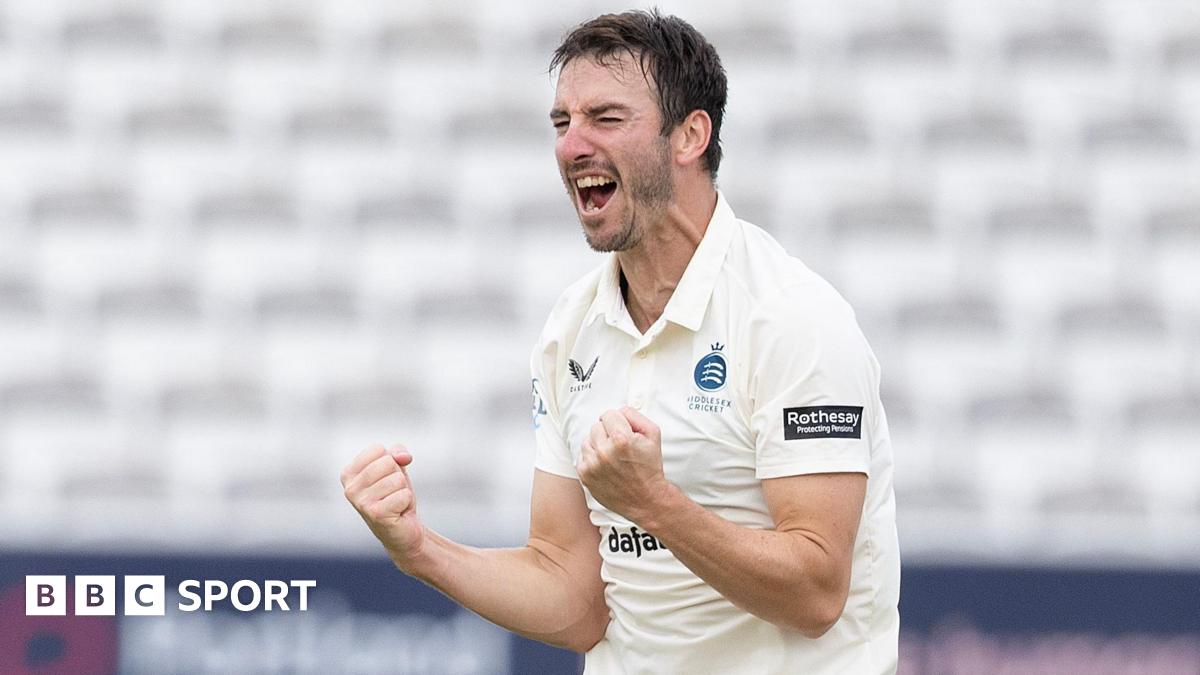 County Championship: Middlesex bowl out Derbyshire on day one
