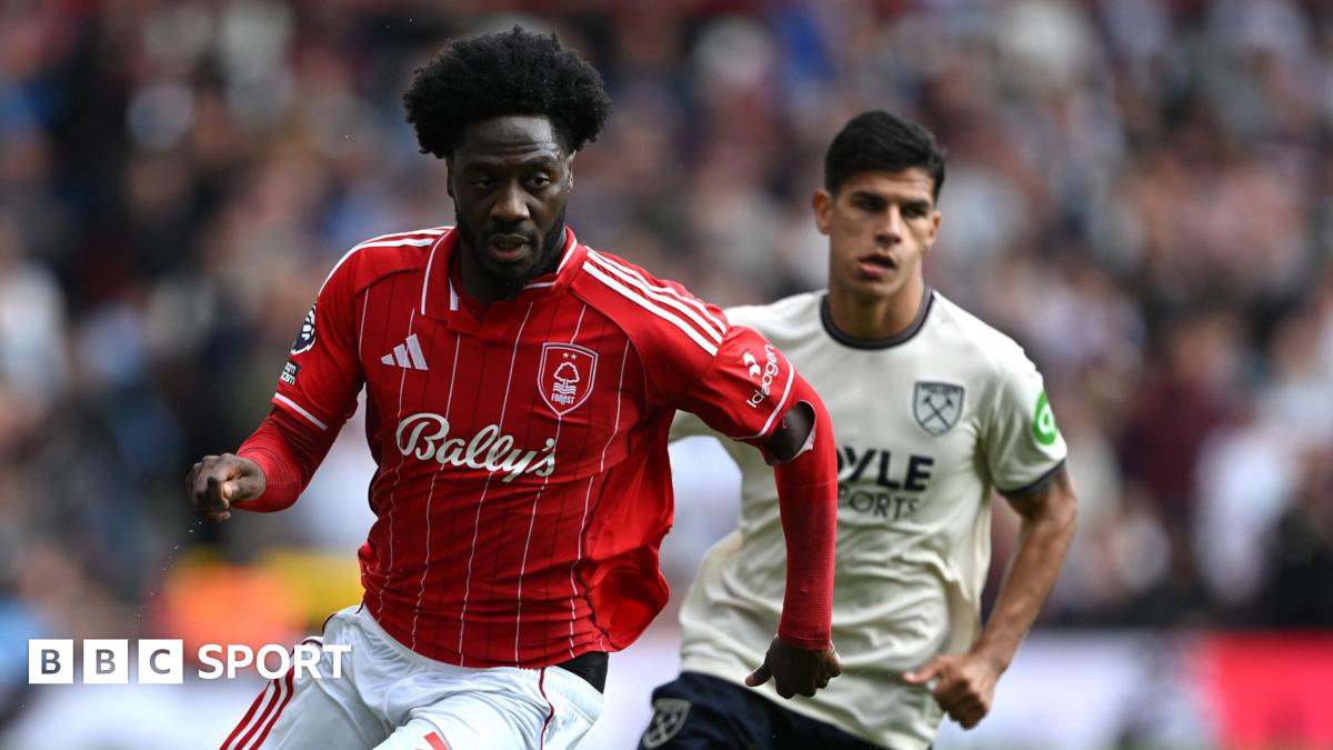 Nottingham Forest: Nigeria defender Ola Aina ruled out for three months
