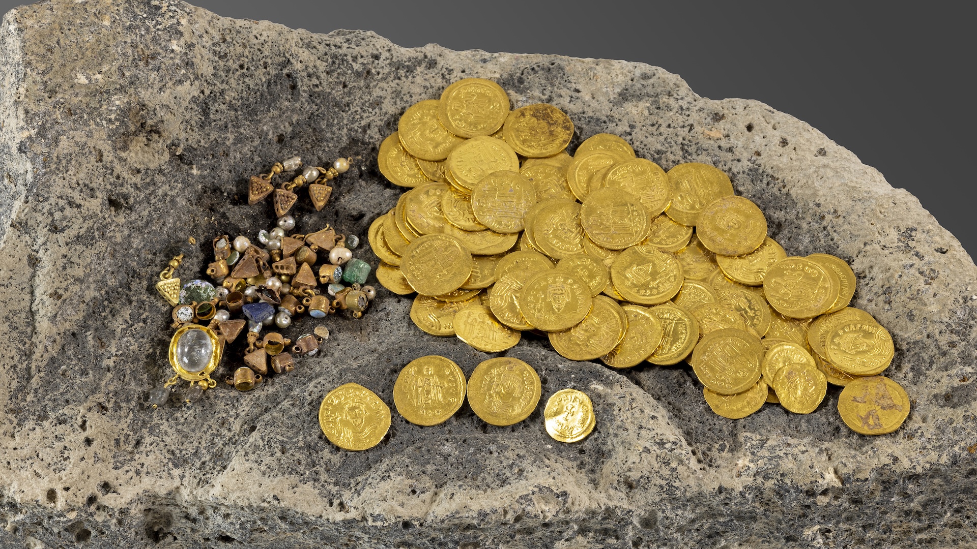 Ancient Hoard of 1,400-Year-Old Gold Coins and Jewelry Discovered in Ruins of Hippos Near the Sea of Galilee