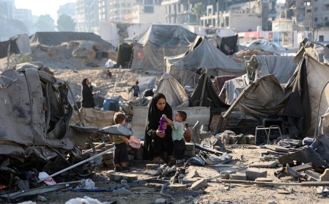 Israel attempts to oust Gaza City residents through continuous bombing | Israel-Palestine conflict News | Al Jazeera