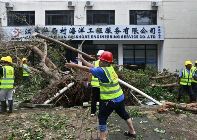 Taiwan Reduces Typhoon Ragasa Death Toll to 14; China Initiates Cleanup Efforts