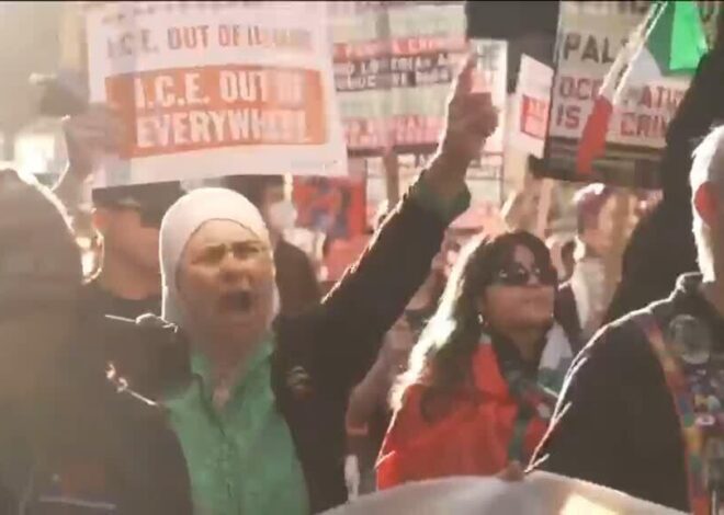 USA: Donald Trump threatens to unleash his "Department of War" on Chicago
