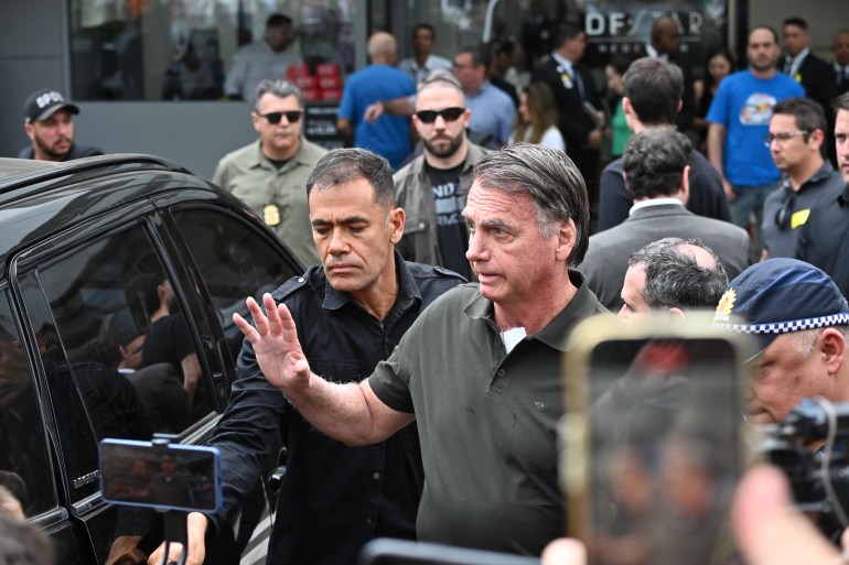 Brazilians split after ex-President Jair Bolsonaro’s conviction | Jair Bolsonaro News | Al Jazeera