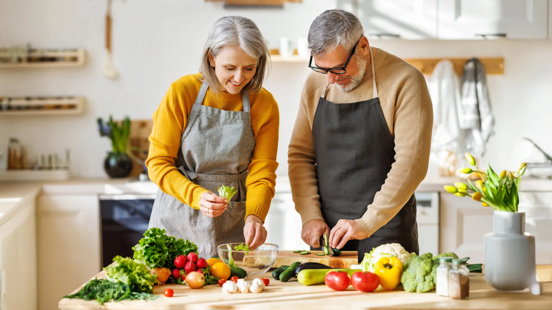 The foods that delay dementia and heart disease. Backed by a 15-year study