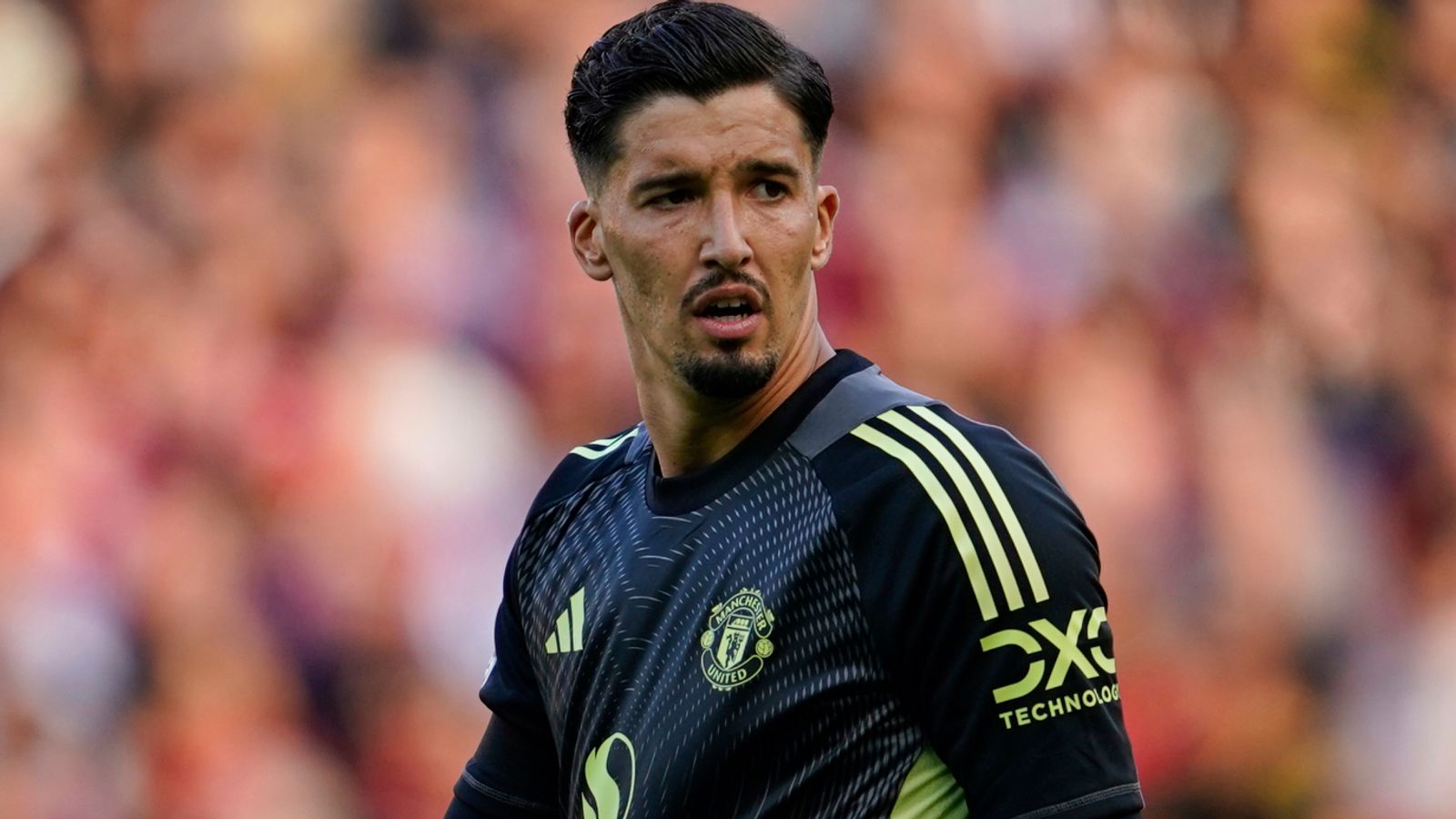 Altay Bayindir: Ruben Amorim hopes Manchester United goalkeeper can replicate Edwin van der Sar against Manchester City | Football News