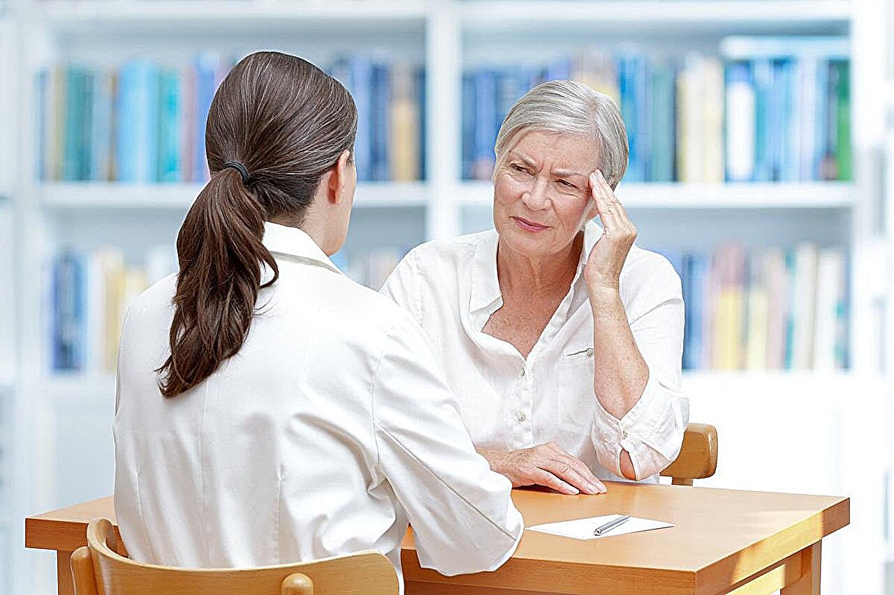 Video head impulse test and caloric test can differentiate Meniere disease from vestibular migraine